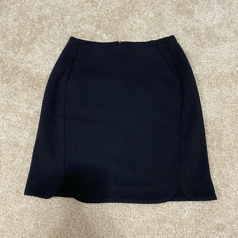 LC Lauren Conrad Skirt Size 2